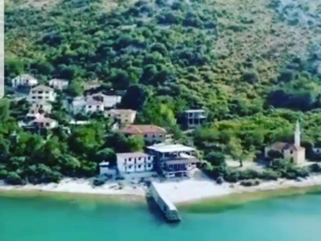 Rooms Lake View Balani Restaurant Shkoder Bagian luar foto