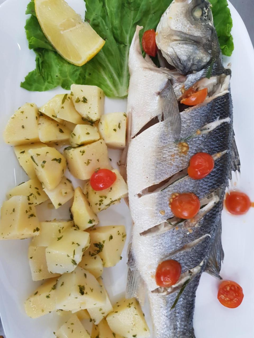 Rooms Lake View Balani Restaurant Shkoder Bagian luar foto