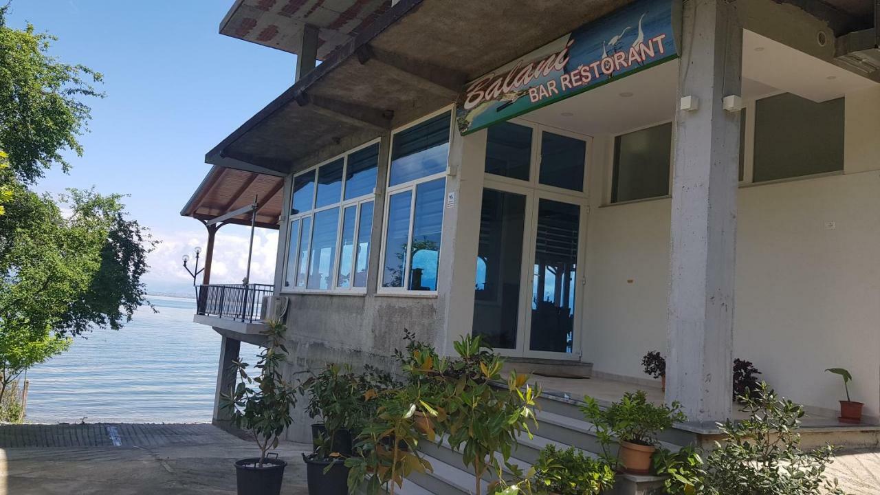 Rooms Lake View Balani Restaurant Shkoder Bagian luar foto