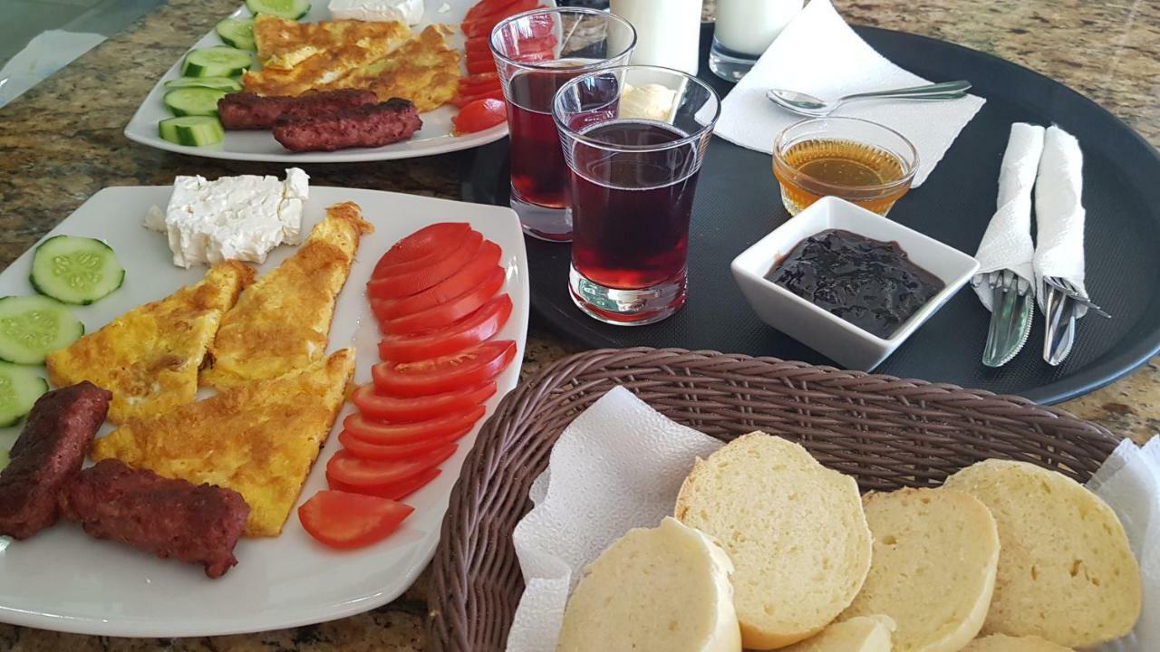 Rooms Lake View Balani Restaurant Shkoder Bagian luar foto